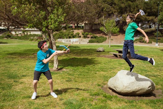 {student_laptop_studying}