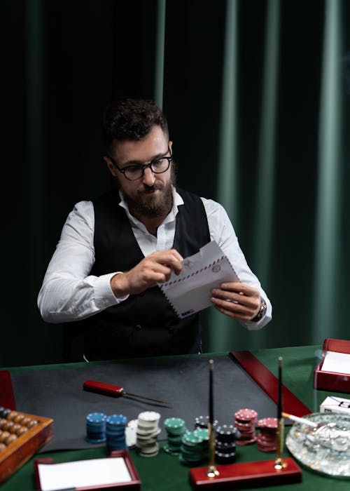 pexels-innovative-innovation-654321