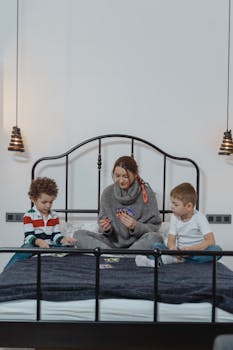 pexels_finance_office