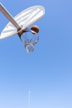 pexels-money-banking