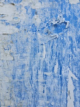 people talking on the phone