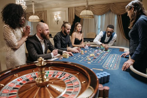 focused poker game