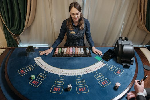 indoor_card_game
