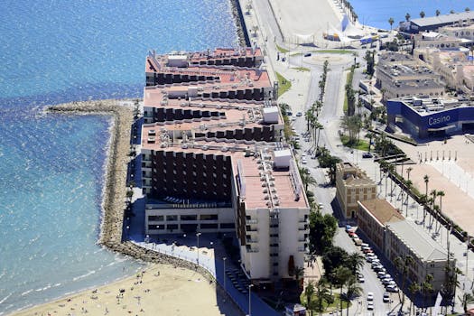 happy_winner_with_money